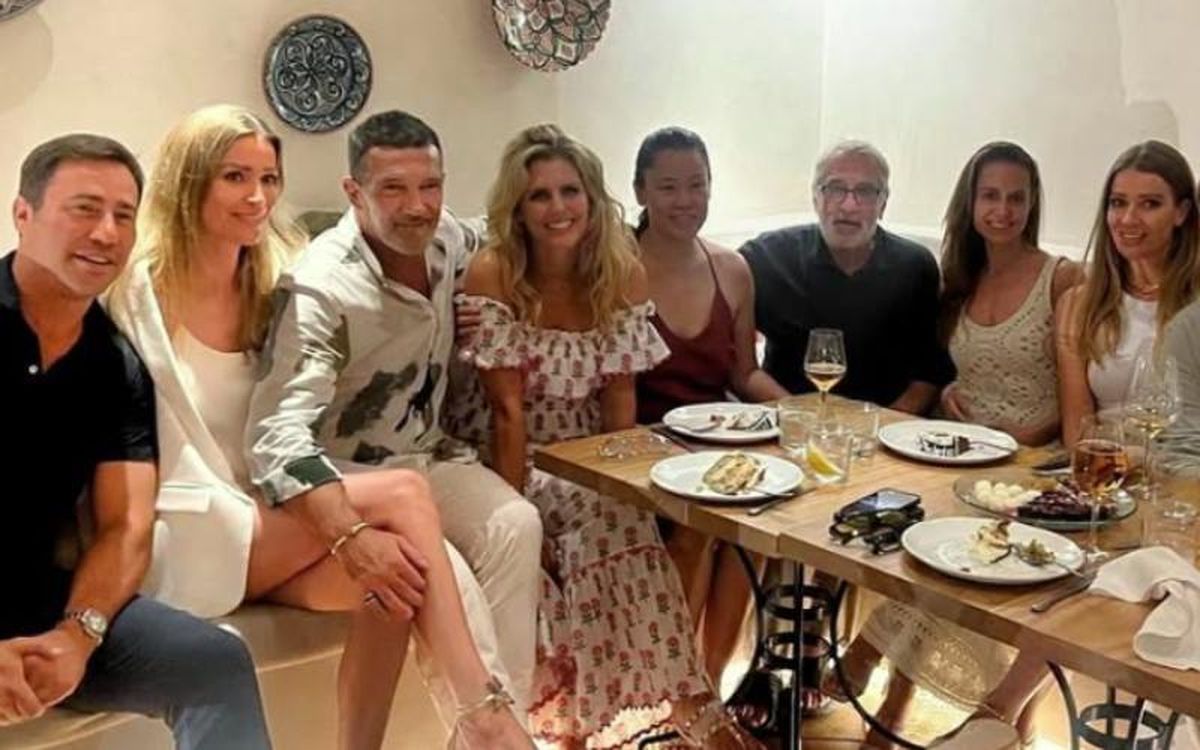 Banderas también tiene una participación en el famoso El Pimpi