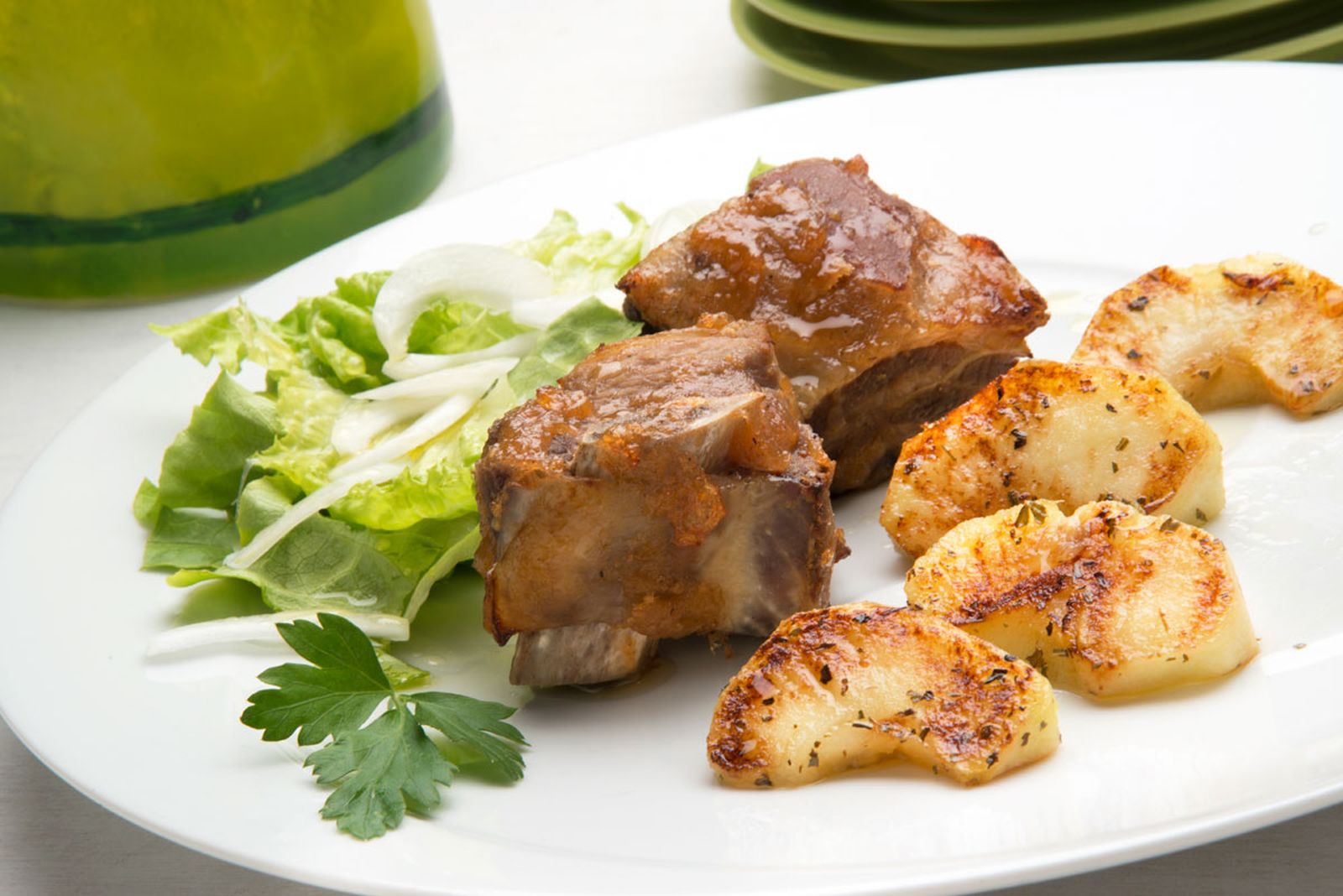 557 Costilla de ternera asada con gajos de manzana (5172) xl