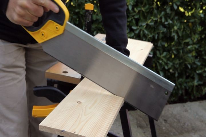 Cómo hacer cajeados en madera paso 1