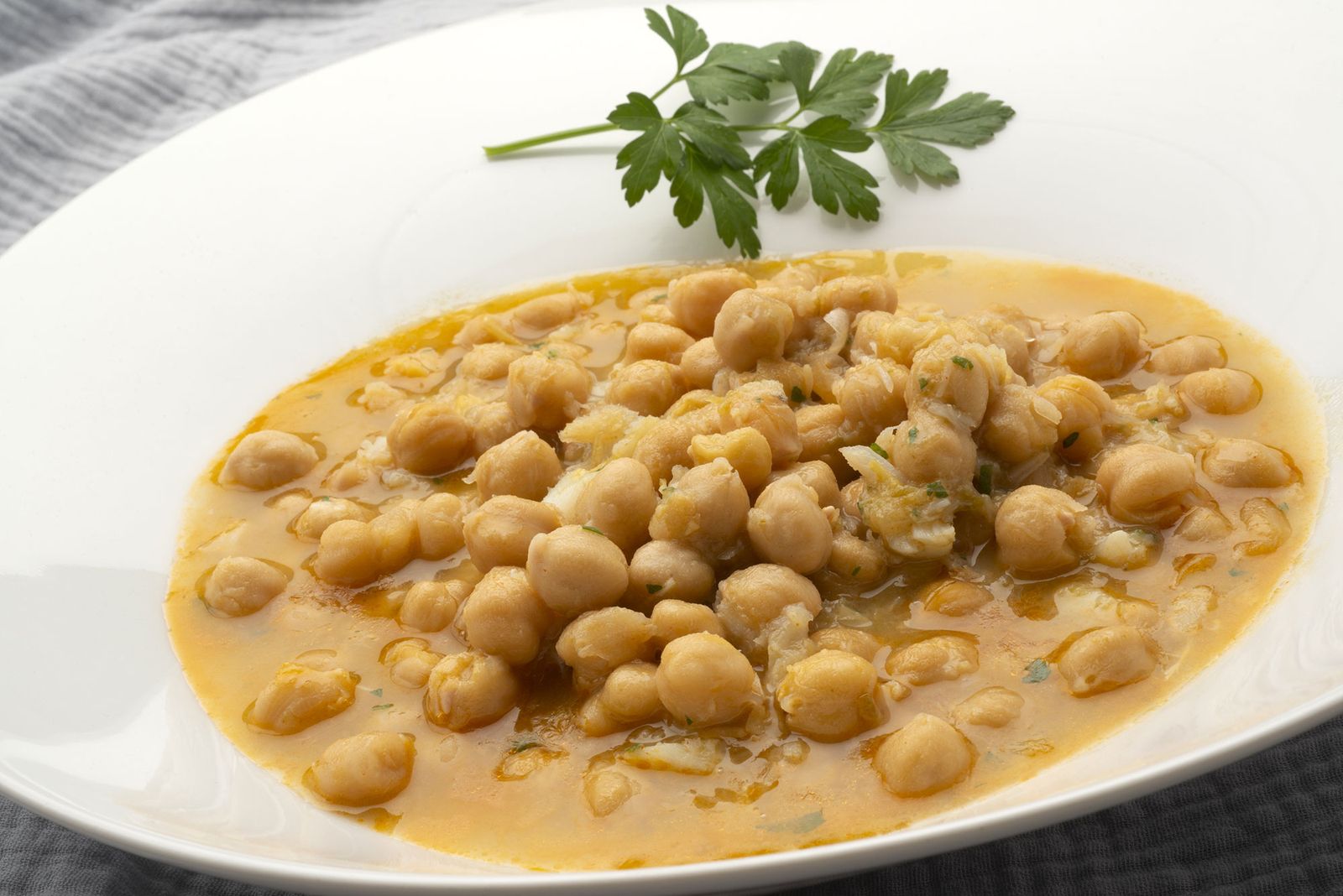 6164 1 Garbanzos con bacalao xl