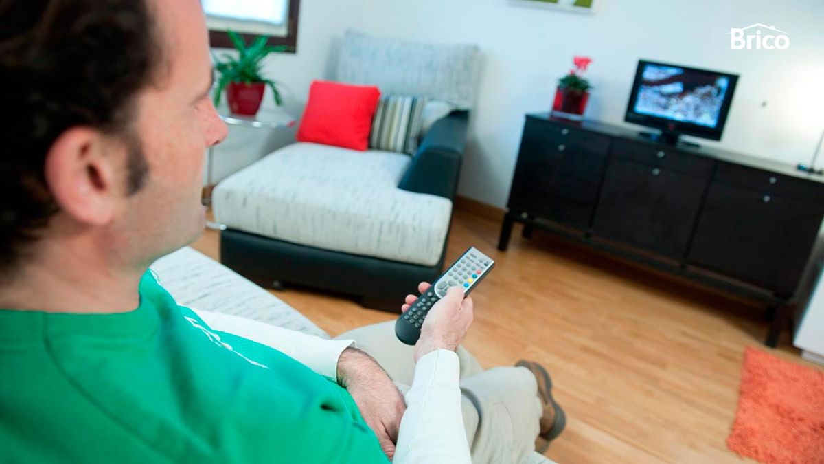 brico 0604 2 toma television paso 7