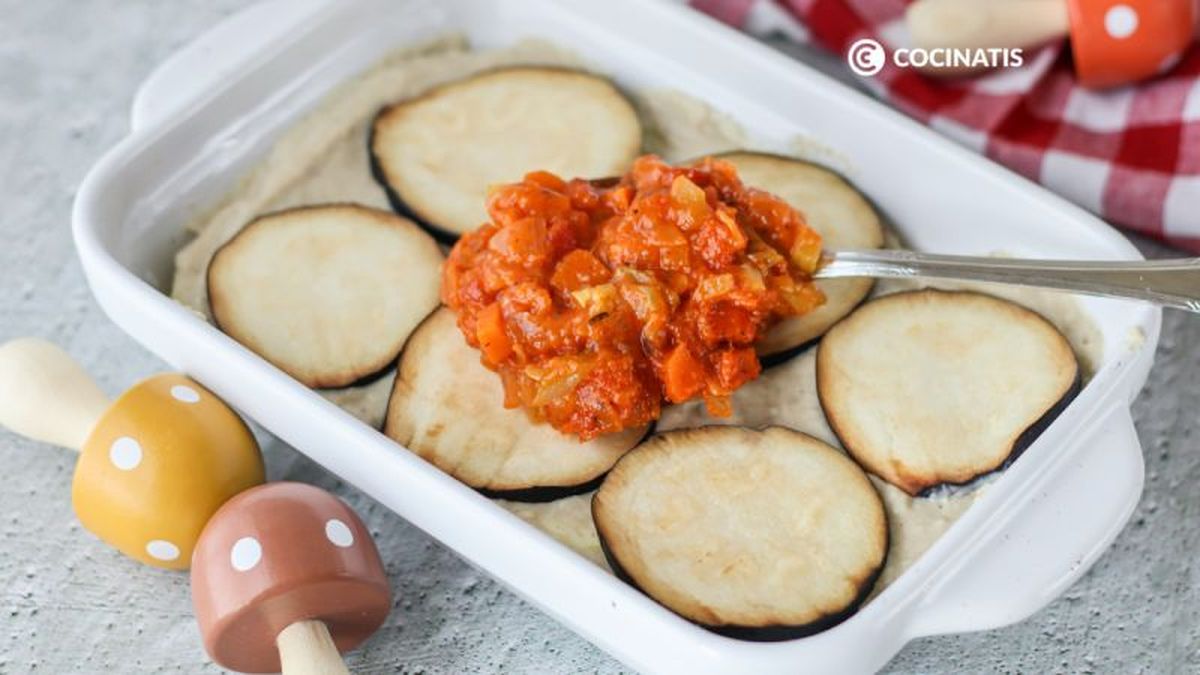 Montamos la musaka de verduras capa a capa