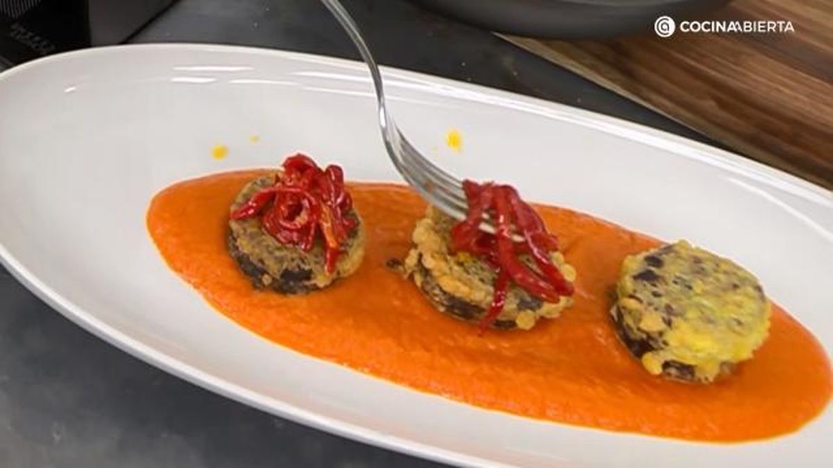 Karl7216 Morcilla rebozada salsa tomate piquillo paso 4