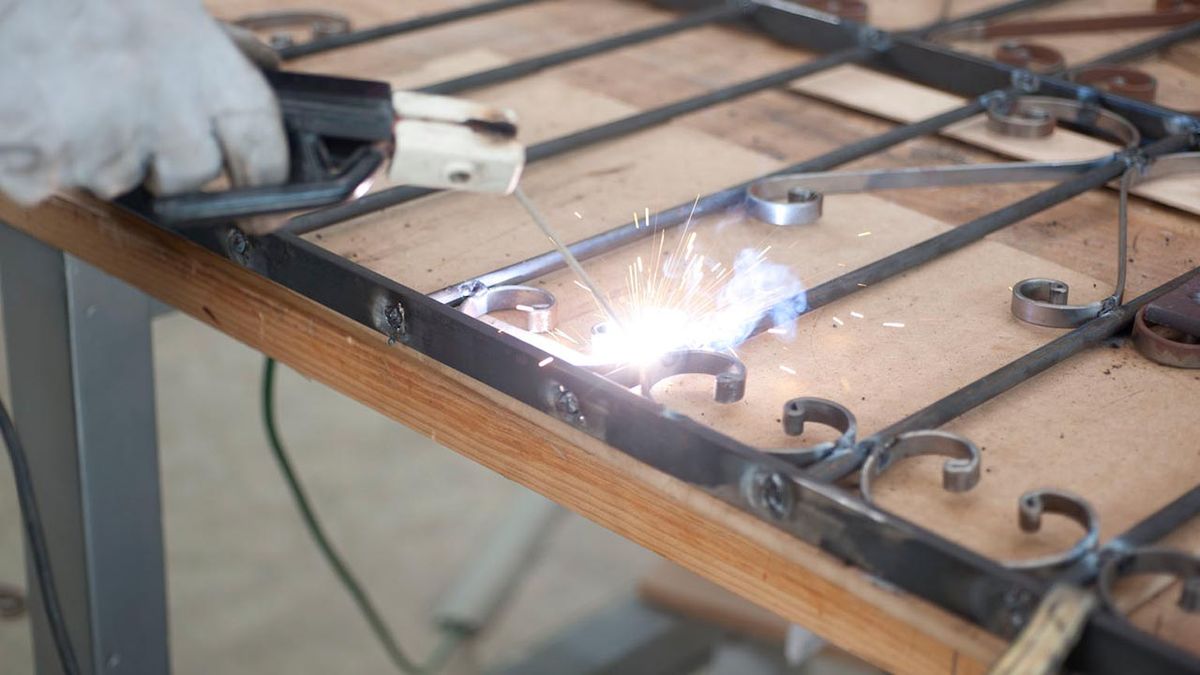 Bricomania 692 Crear verja para ventana p10