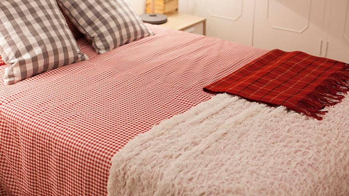 Dormitorio de matrimonio luminoso paso 9