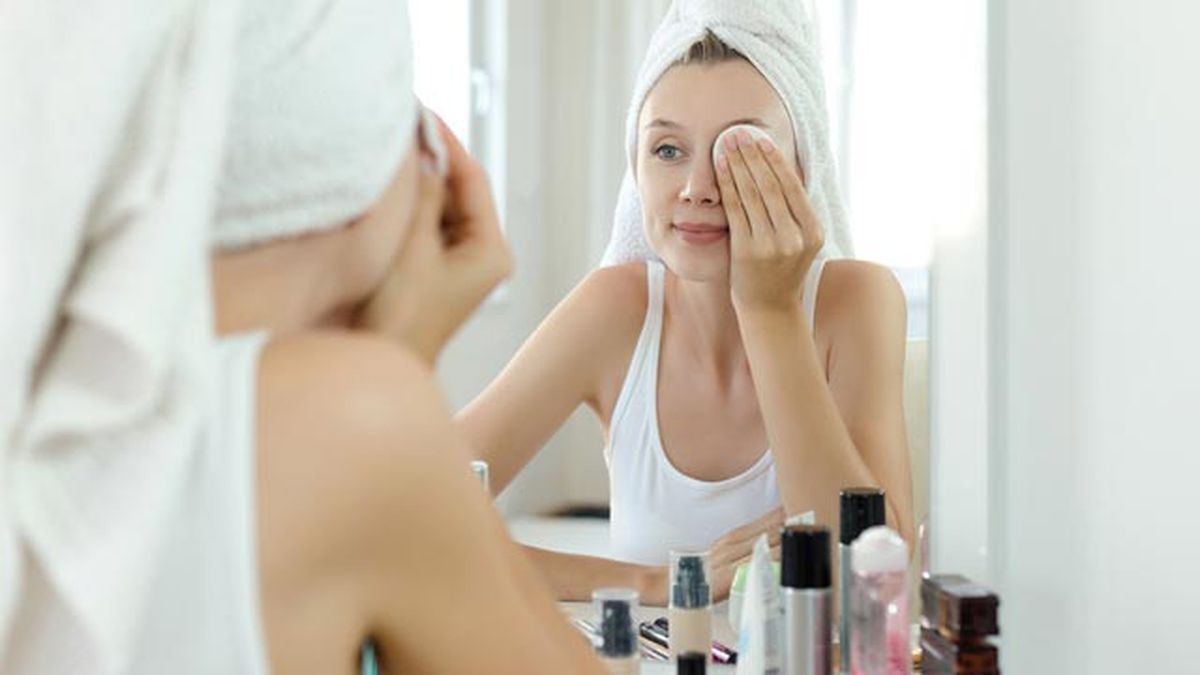 por que es importante desmaquillar ojos cuidados belleza salud
