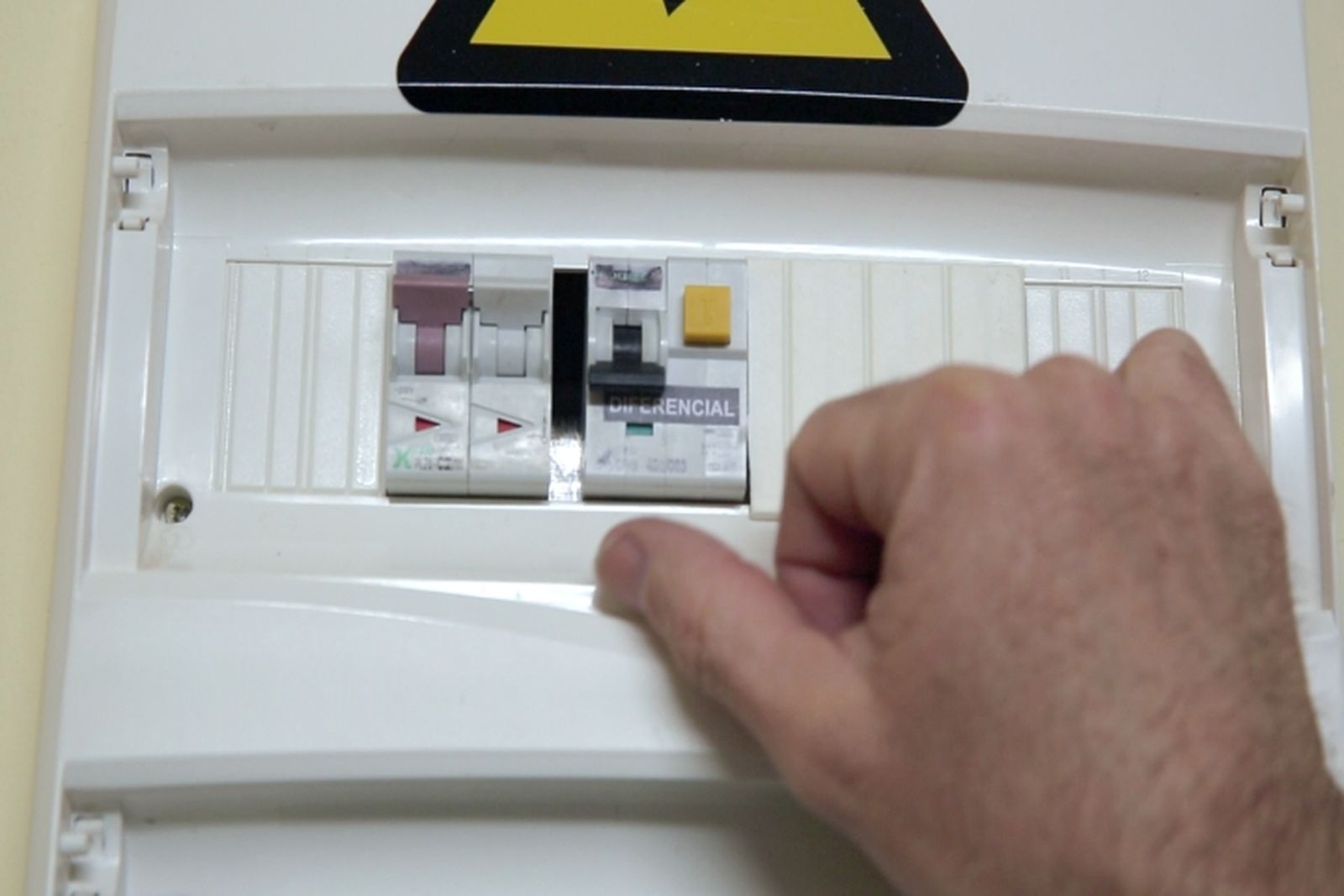 Localizar avería en instalación eléctrica paso 2