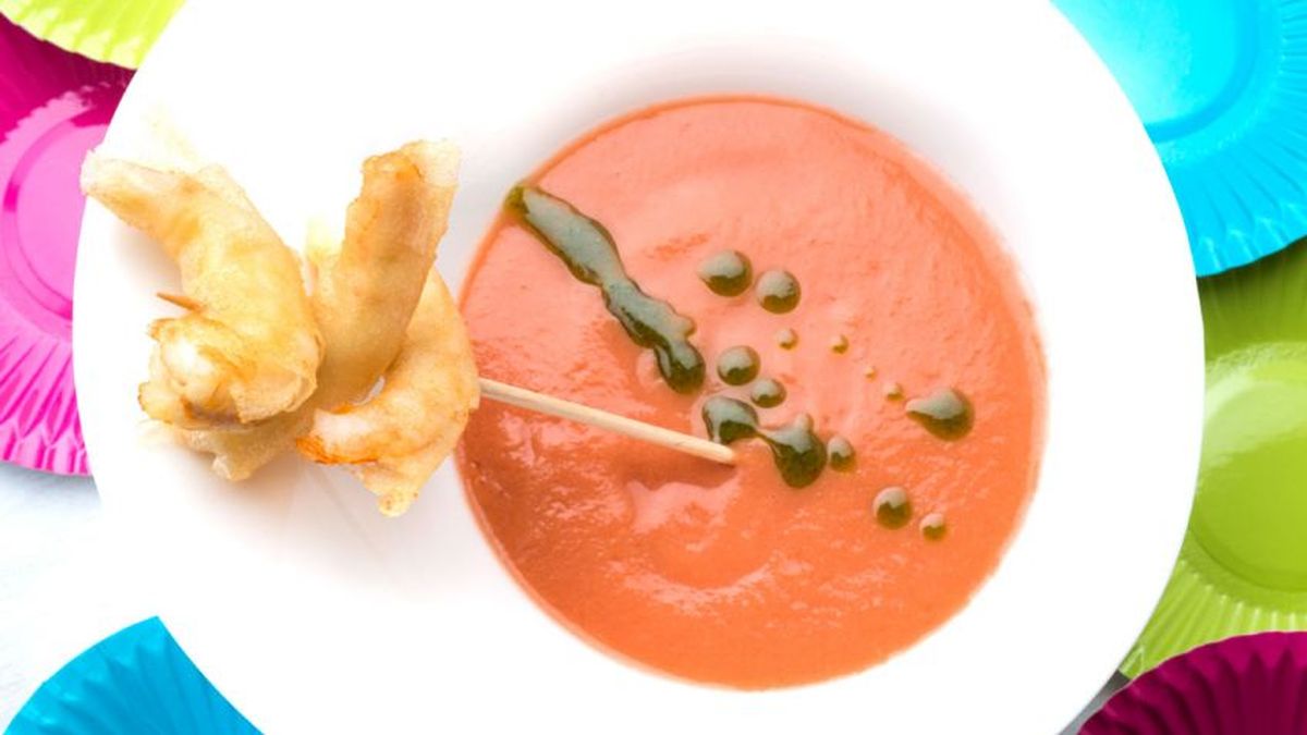 karl5023 408 crema de tomate y aguacate con gambas crujientes xl 848x477x80xX[1]