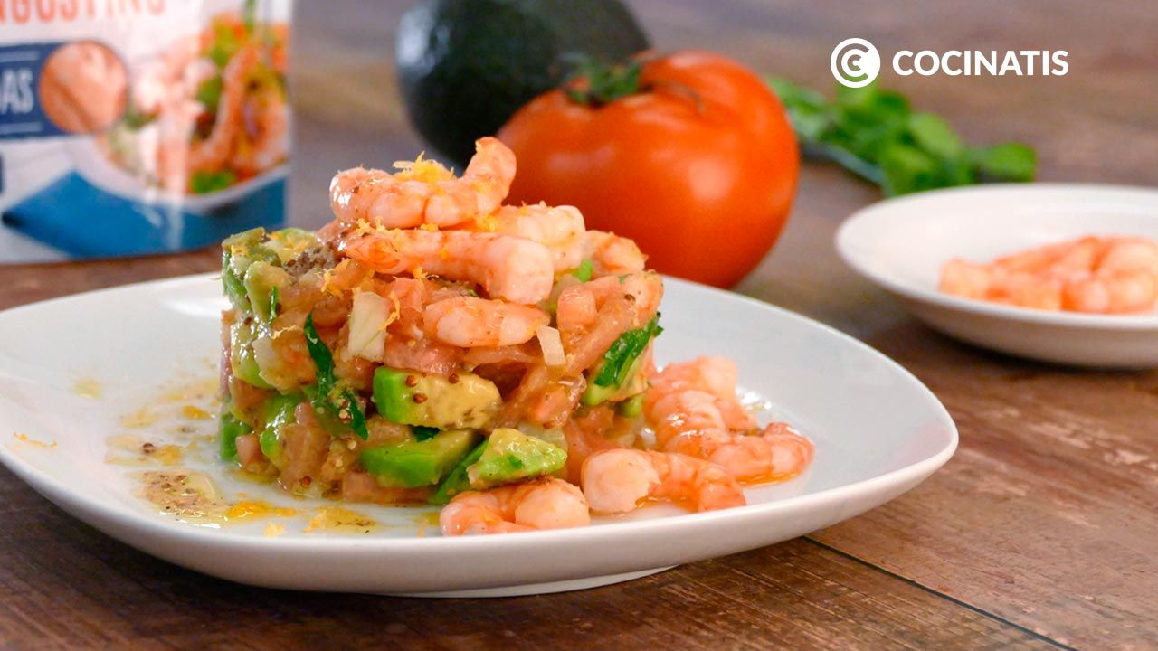 Receta de timbal de langostinos y aguacate