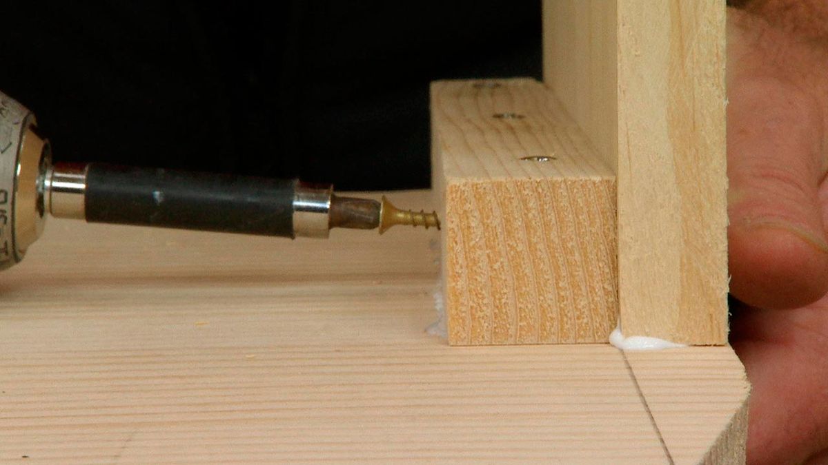 Cómo hacer un diván de madera paso 4