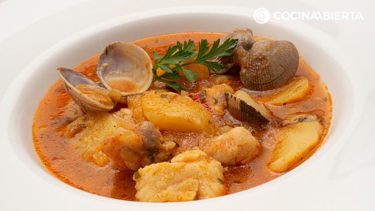 suquet de peiz guiso de pescado receta karlos arguinano karl67480321
