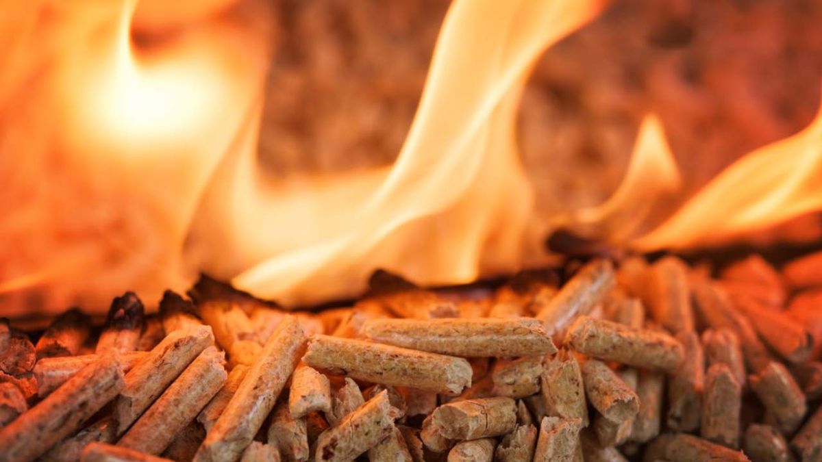 porque sale humo de la estufa de pellet xl