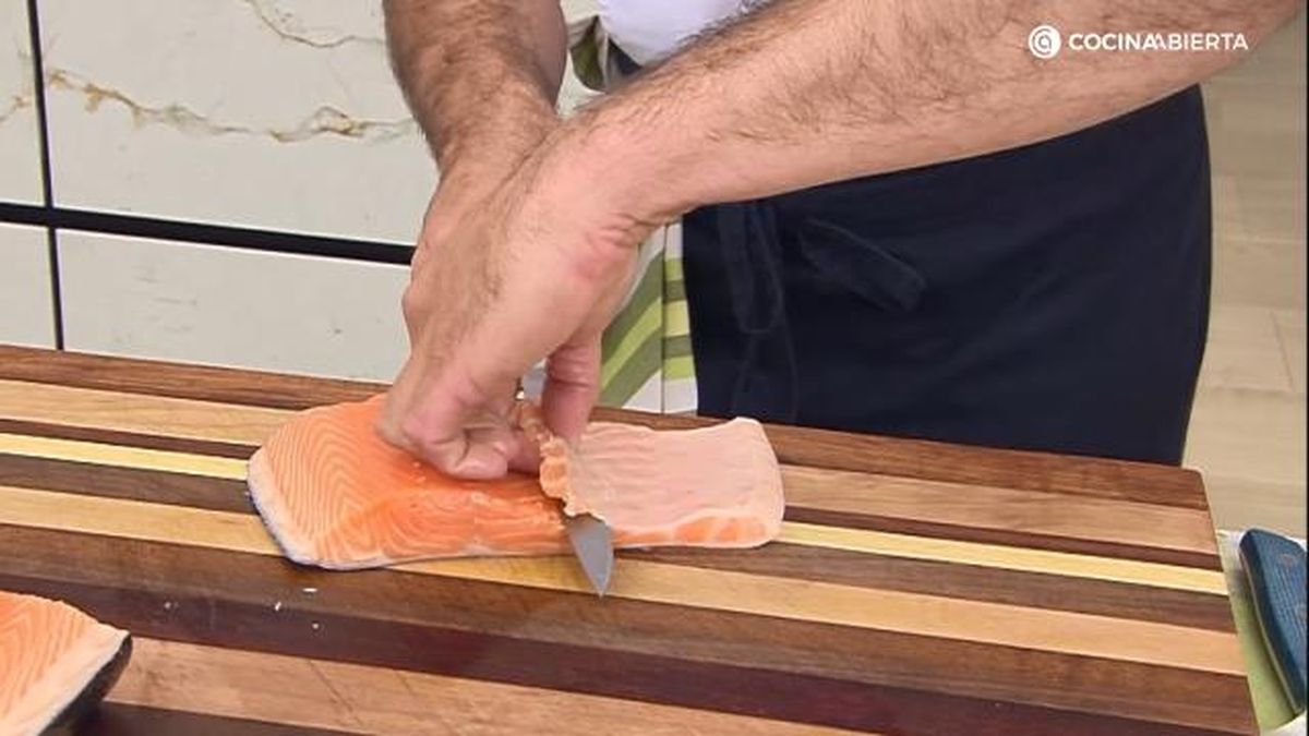 limpiar salmon paso 2