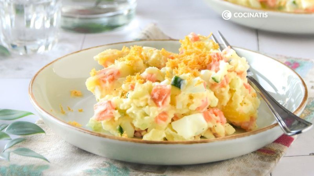 Ensalada coreana de patata lista para comer