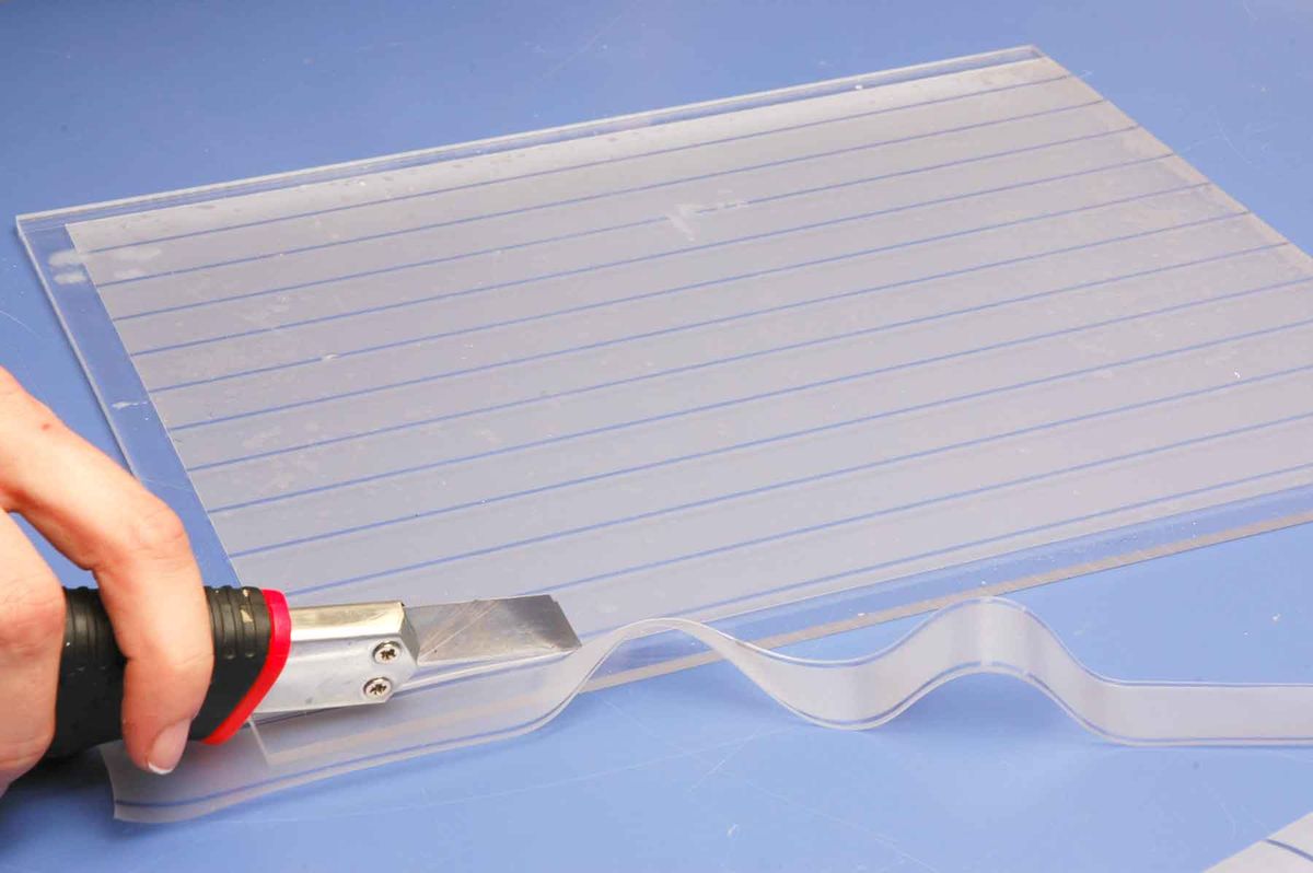 Hacer un cabecero y unas mesitas suspendidas paso 11