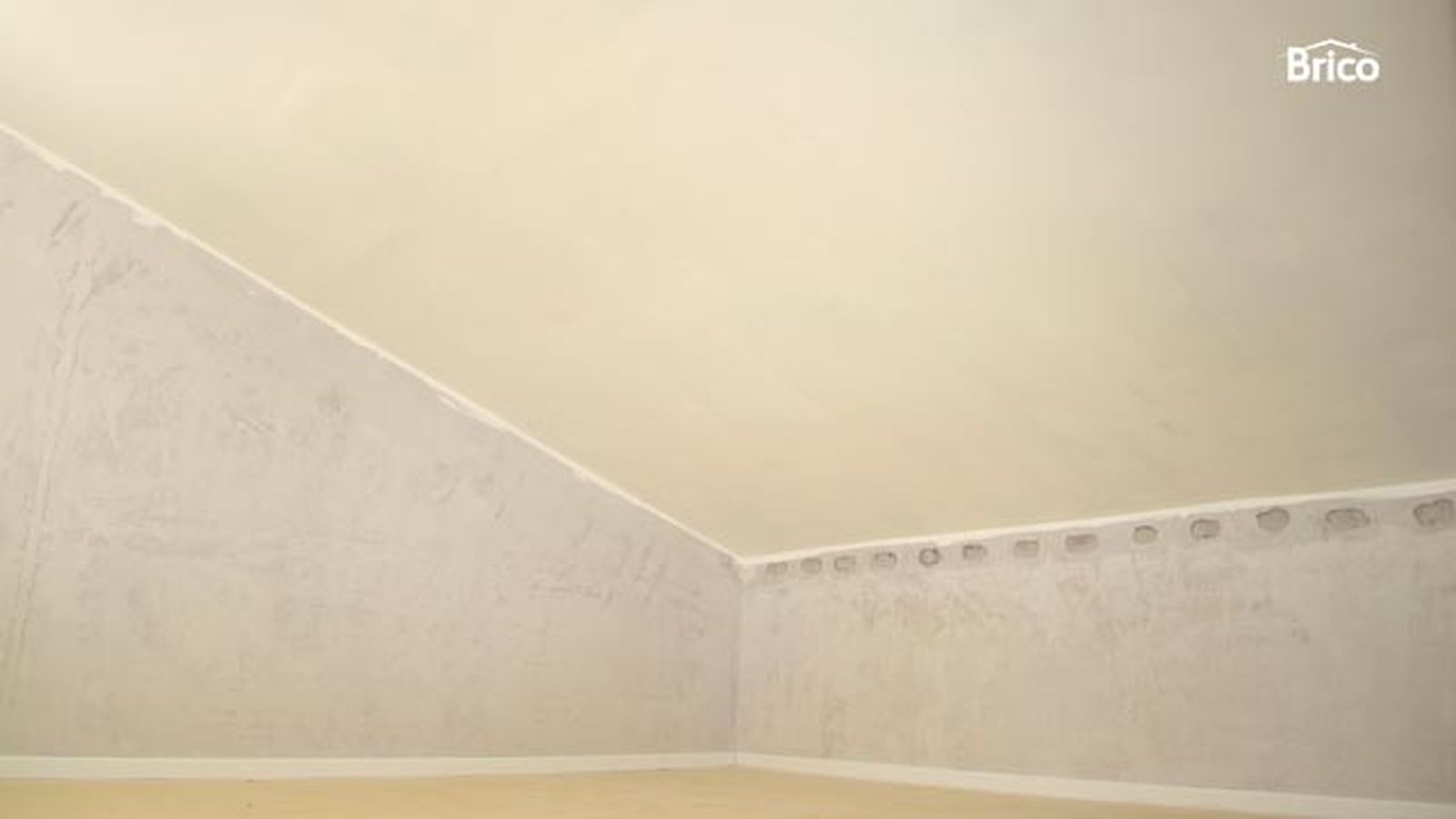 Pintar techo de yeso laminado paso 7