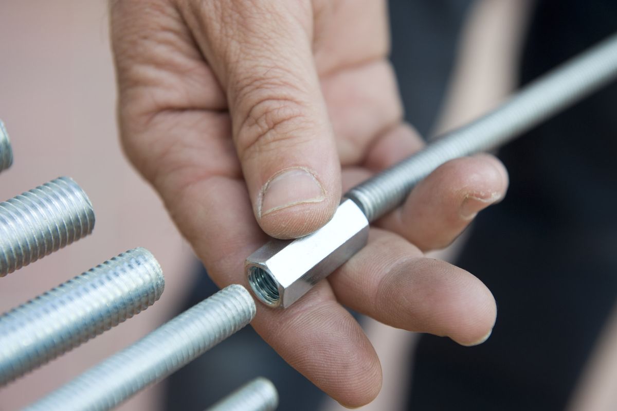 Usos y medidas de las varillas roscadas paso 2