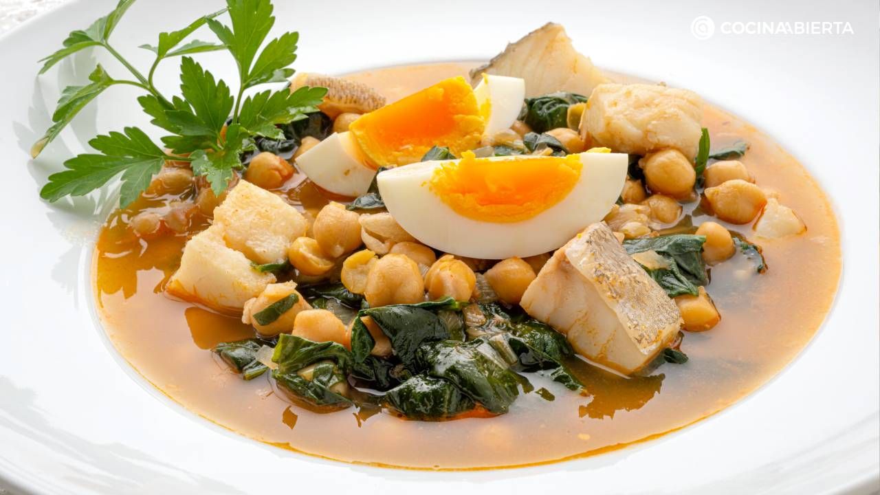 potaje de vigilia con garbanzos bacalao y espinacas receta karlos arguinano