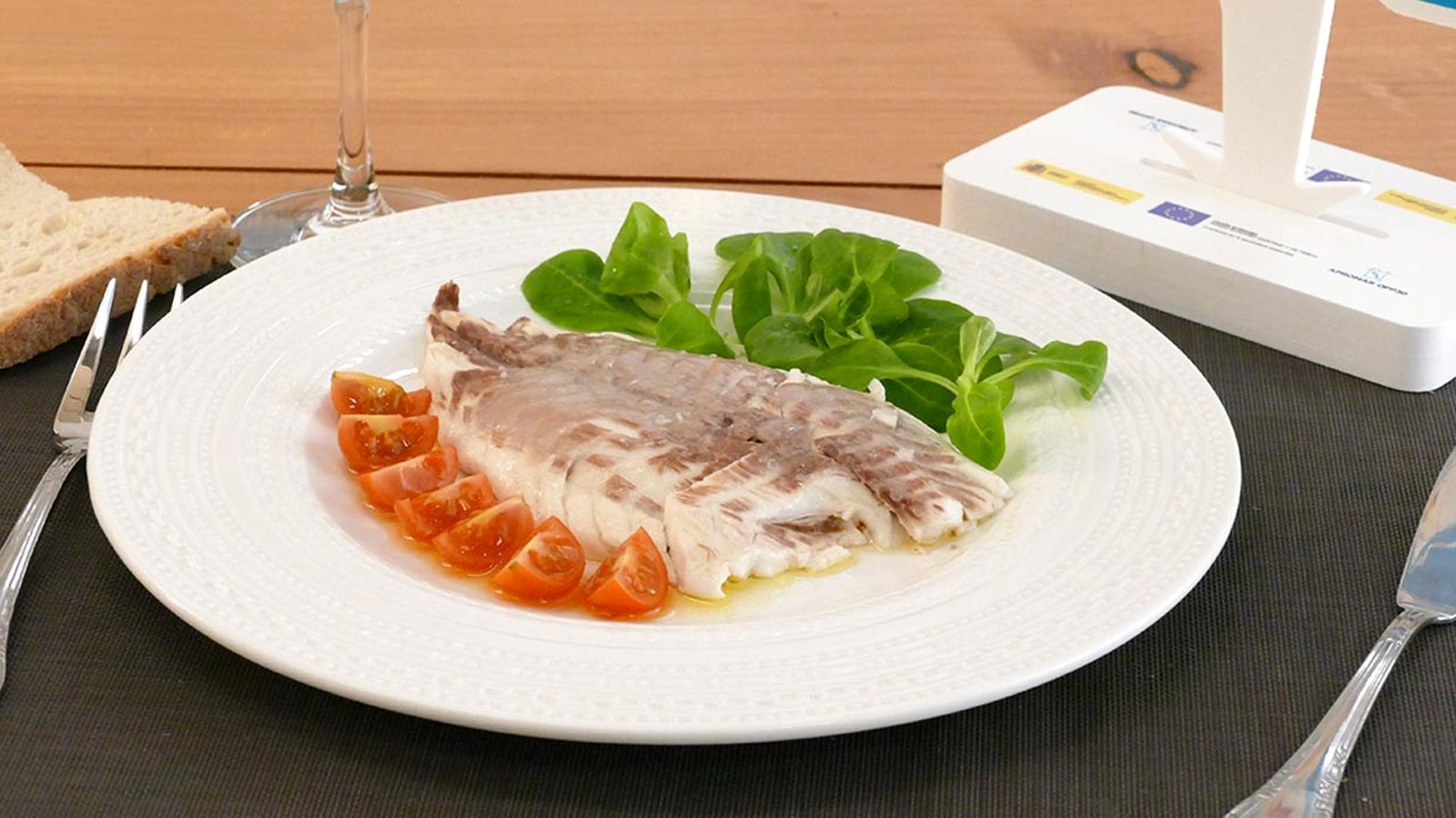 Artículo sobre dorada, pescado blanco bajo en grasa  dorada a la sal