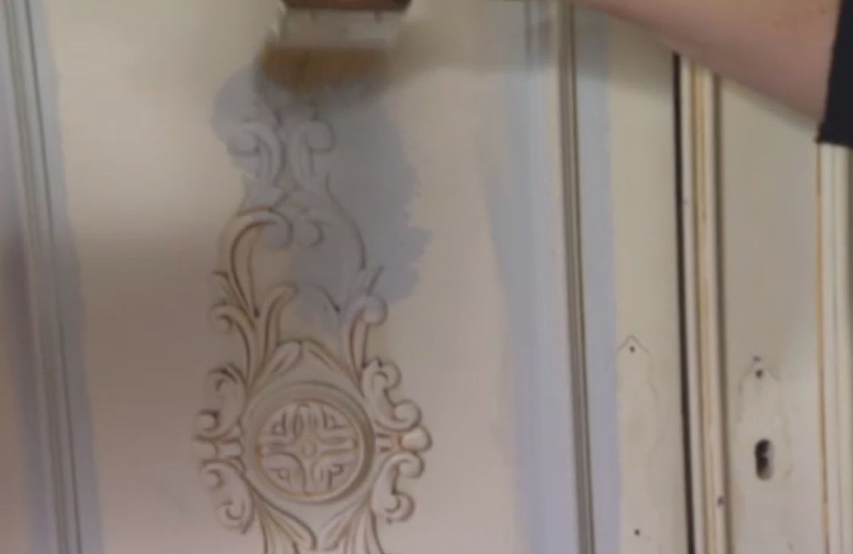 Habitación de estilo romántico paso 5