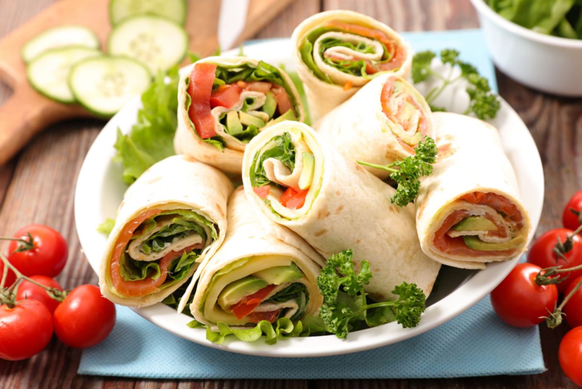 wrap aguacate salmon