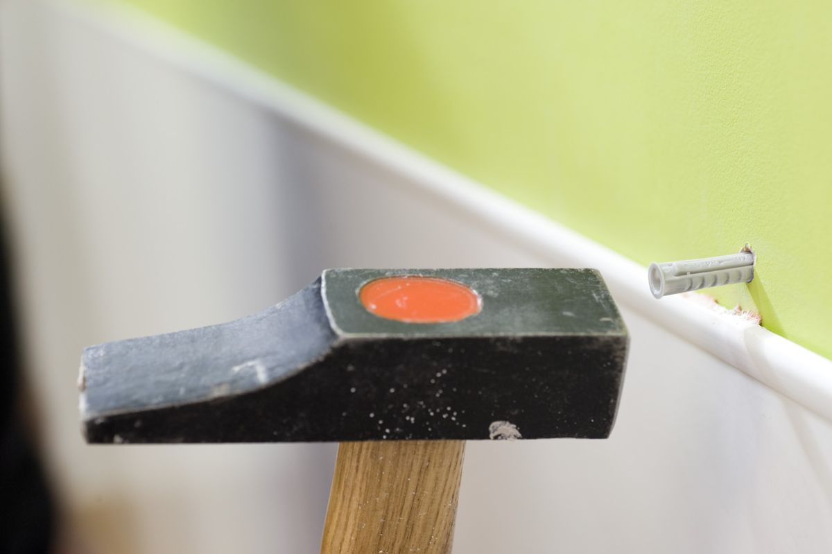 Rail colgador paso 17