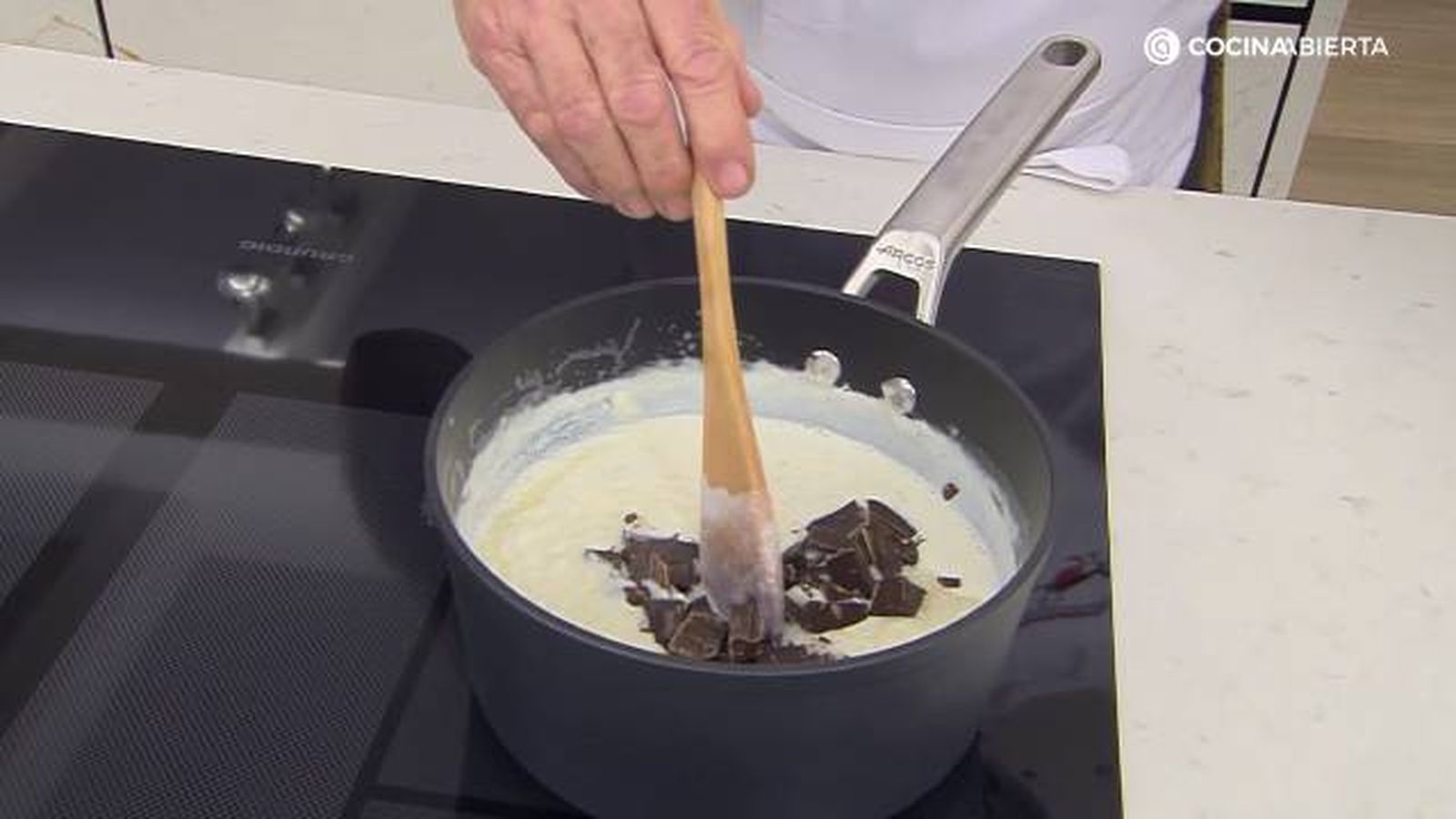 KARL7059 Arroz leche chocolate paso 2