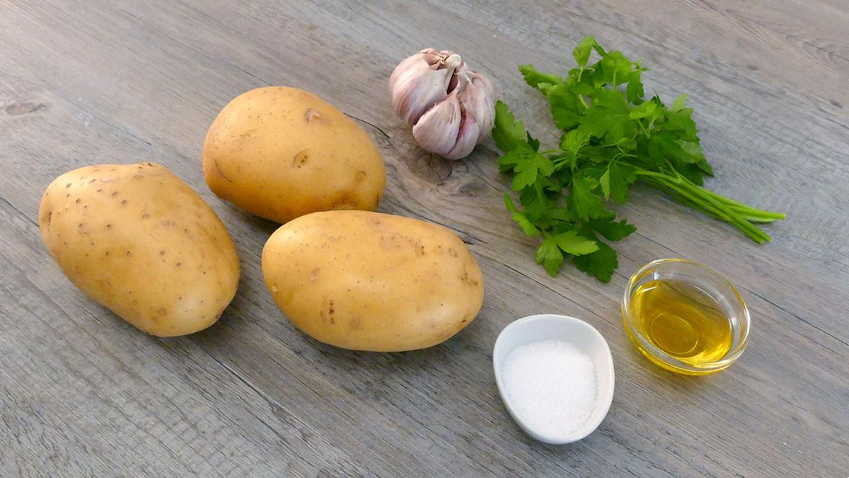 Técnica cómo hacer patatas al microondas  ingredientes
