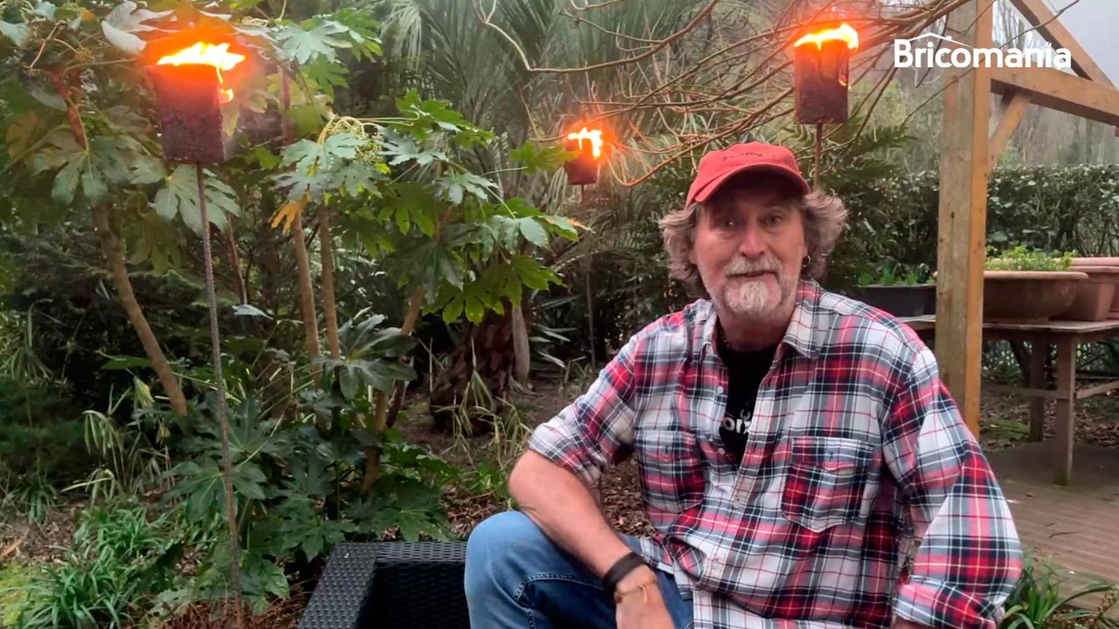 Como hacer una antorcha casera para el jardin