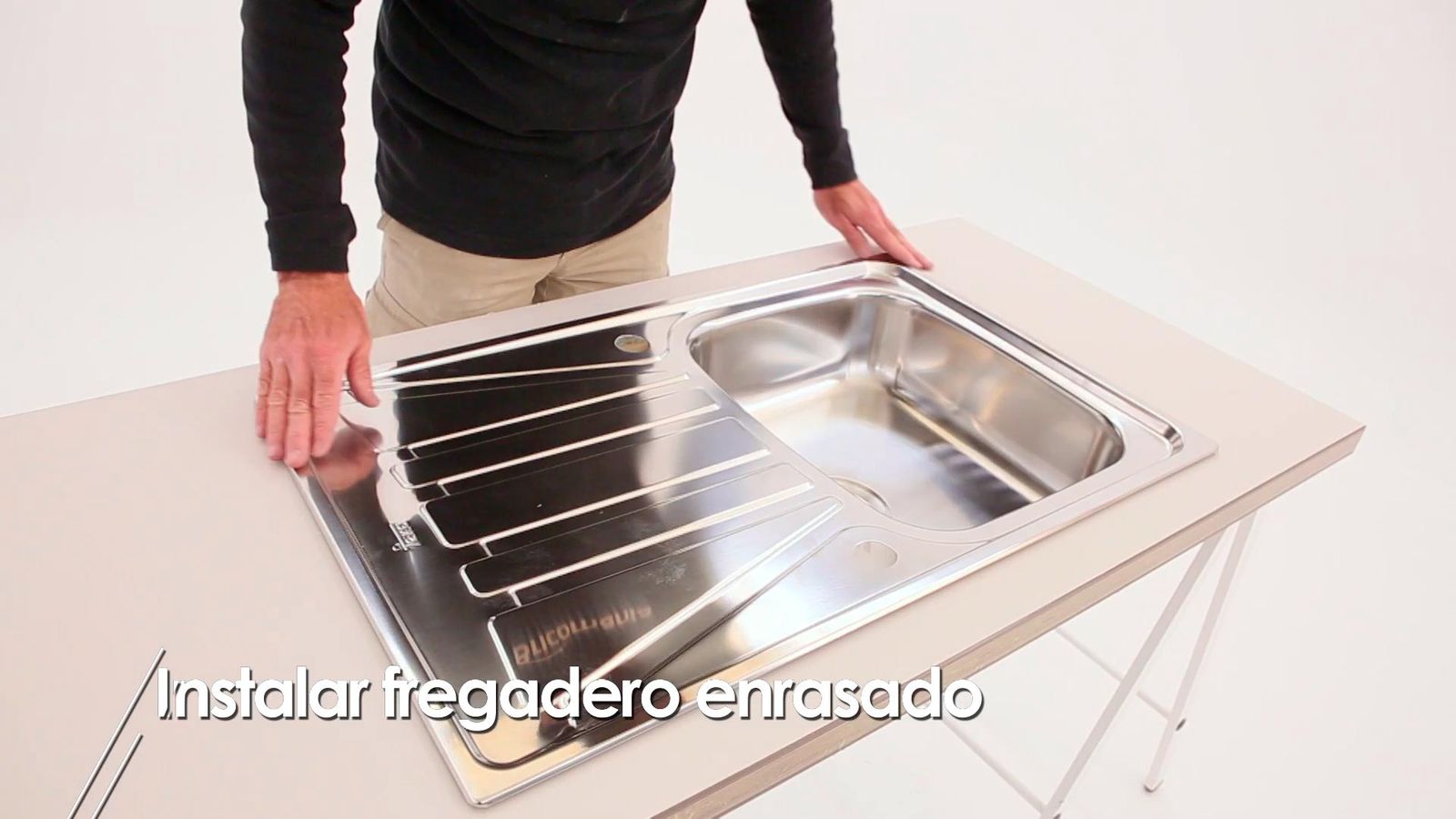Cómo instalar un fregadero encastrado