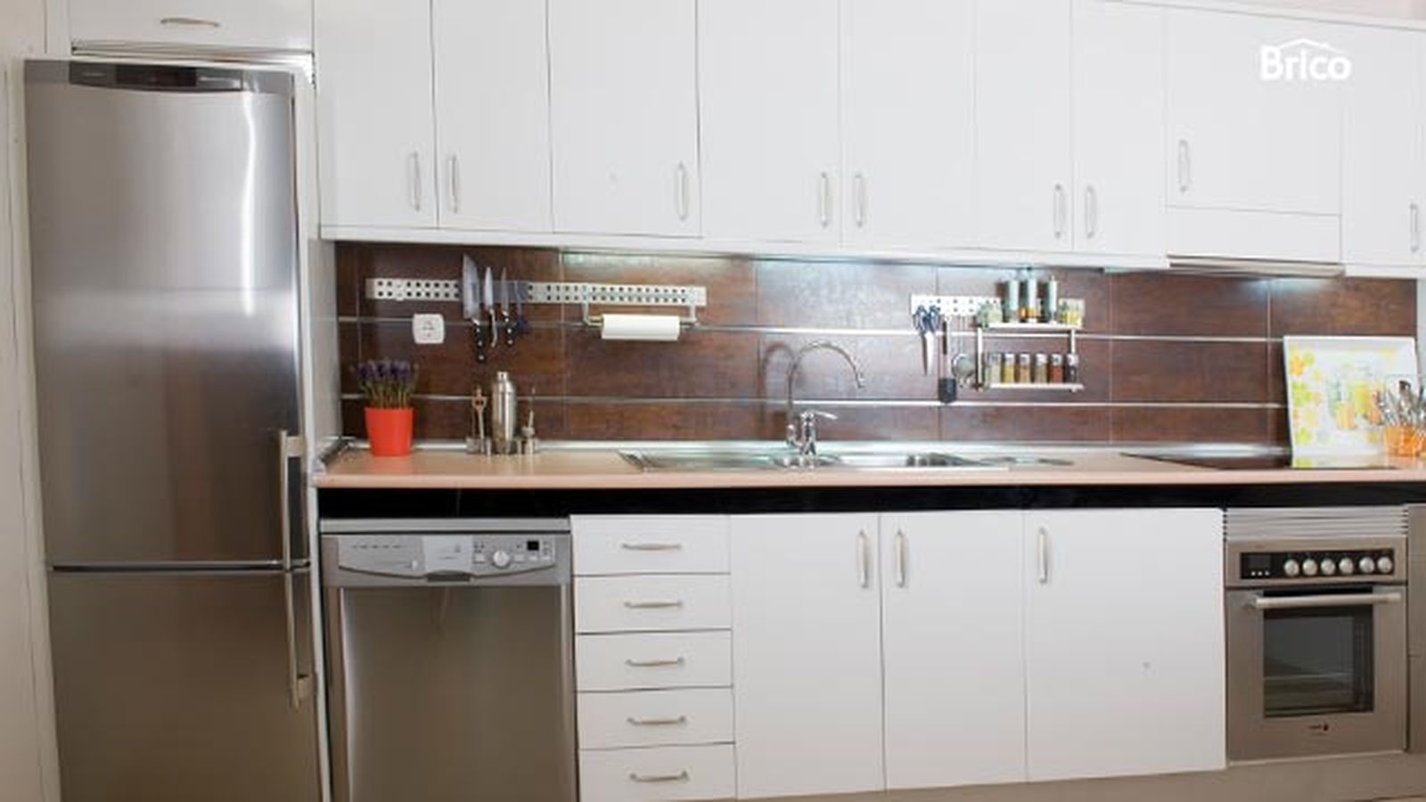 brico 0532 Sustituir puertas cocina paso 19