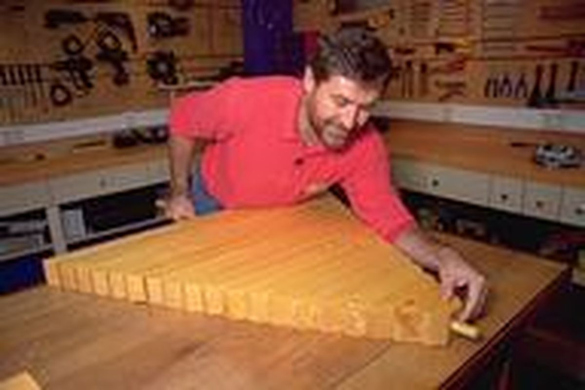 Hacer un árbol de Navidad de madera paso 9