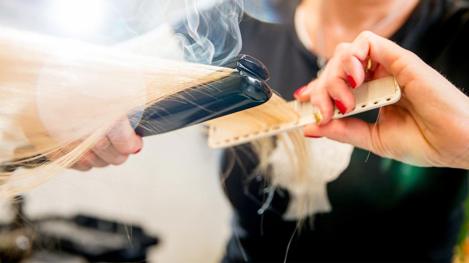 belleza cabello errores frecuentes al usar plancha de pelo