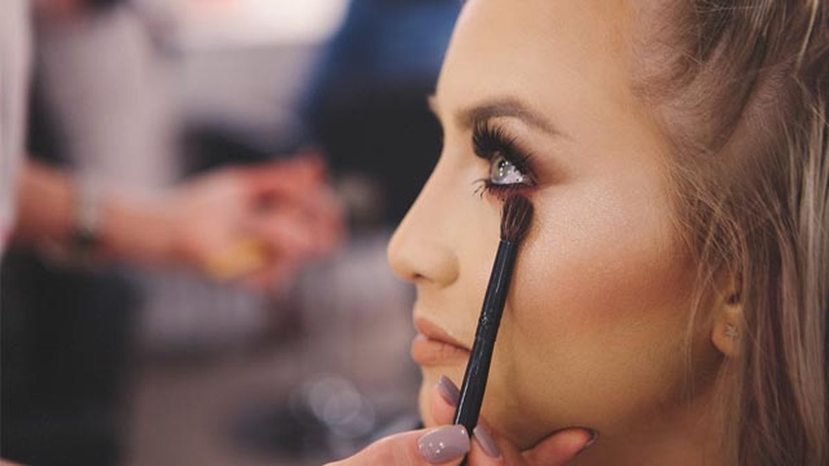 como maquillar ojos encapotados encapuchados paso paso trucos