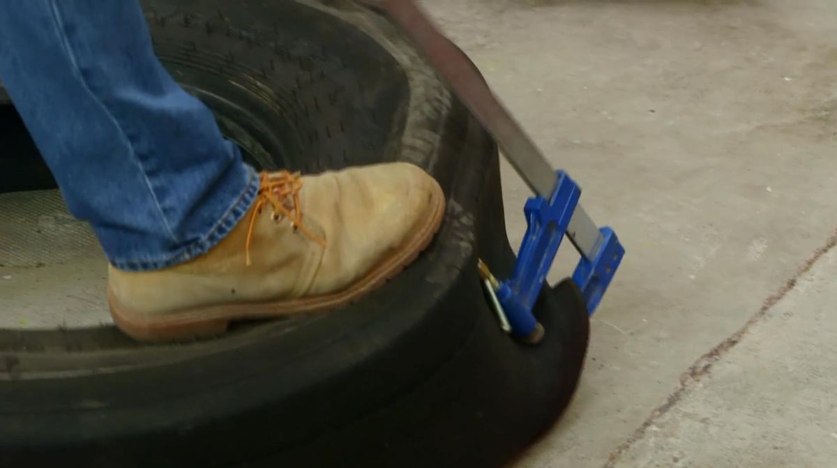 Cómo hacer una fuente macetero para el jardín paso 2