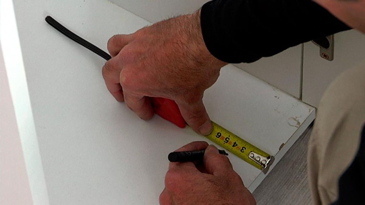 Mueble para balones paso 2