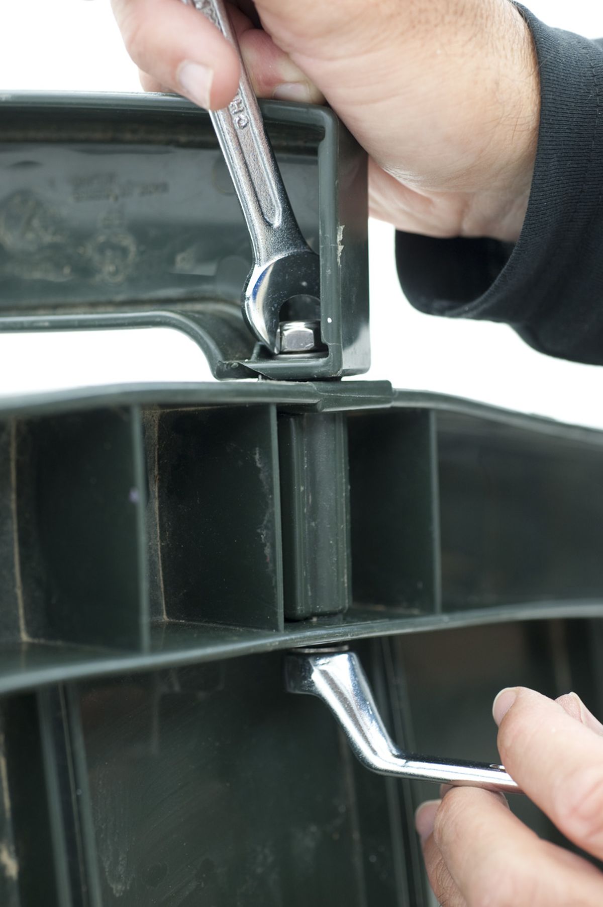 brico 1 650 arreglo apoyabrazos tumbona paso 5