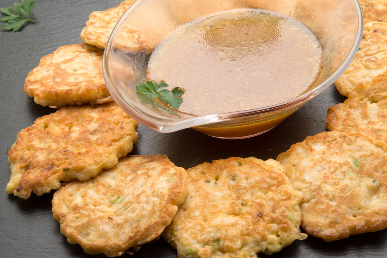 5303 1 Tortitas de gallo con salsa agridulce (688) xl