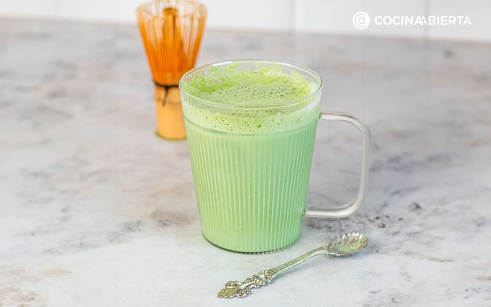 Disfruta de tu matcha latte
