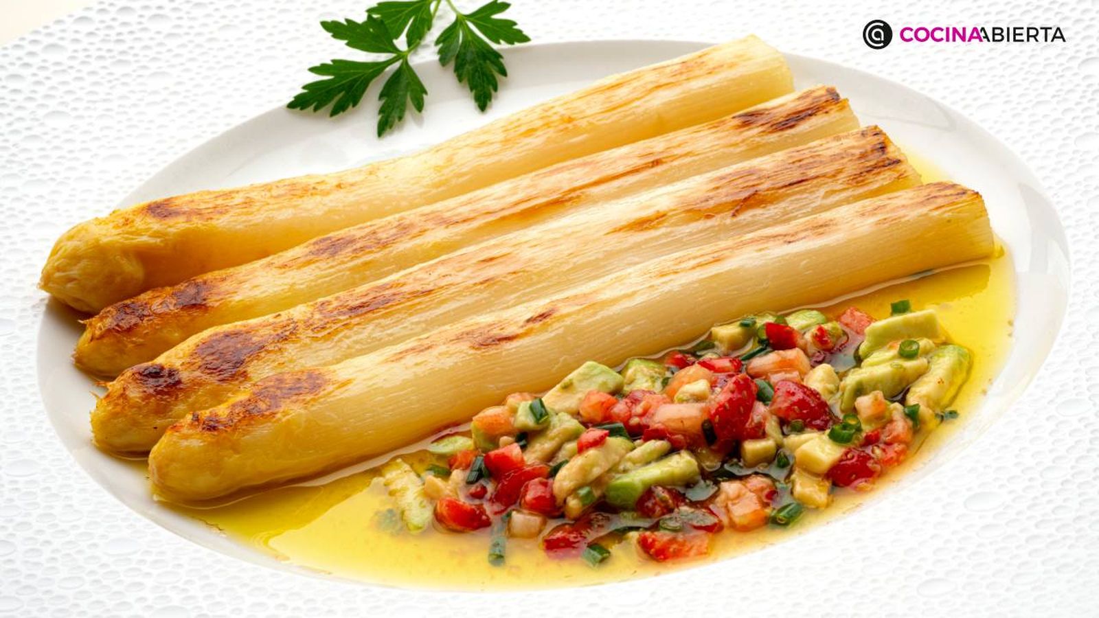 Espárragos blancos a la plancha / Hogarmania