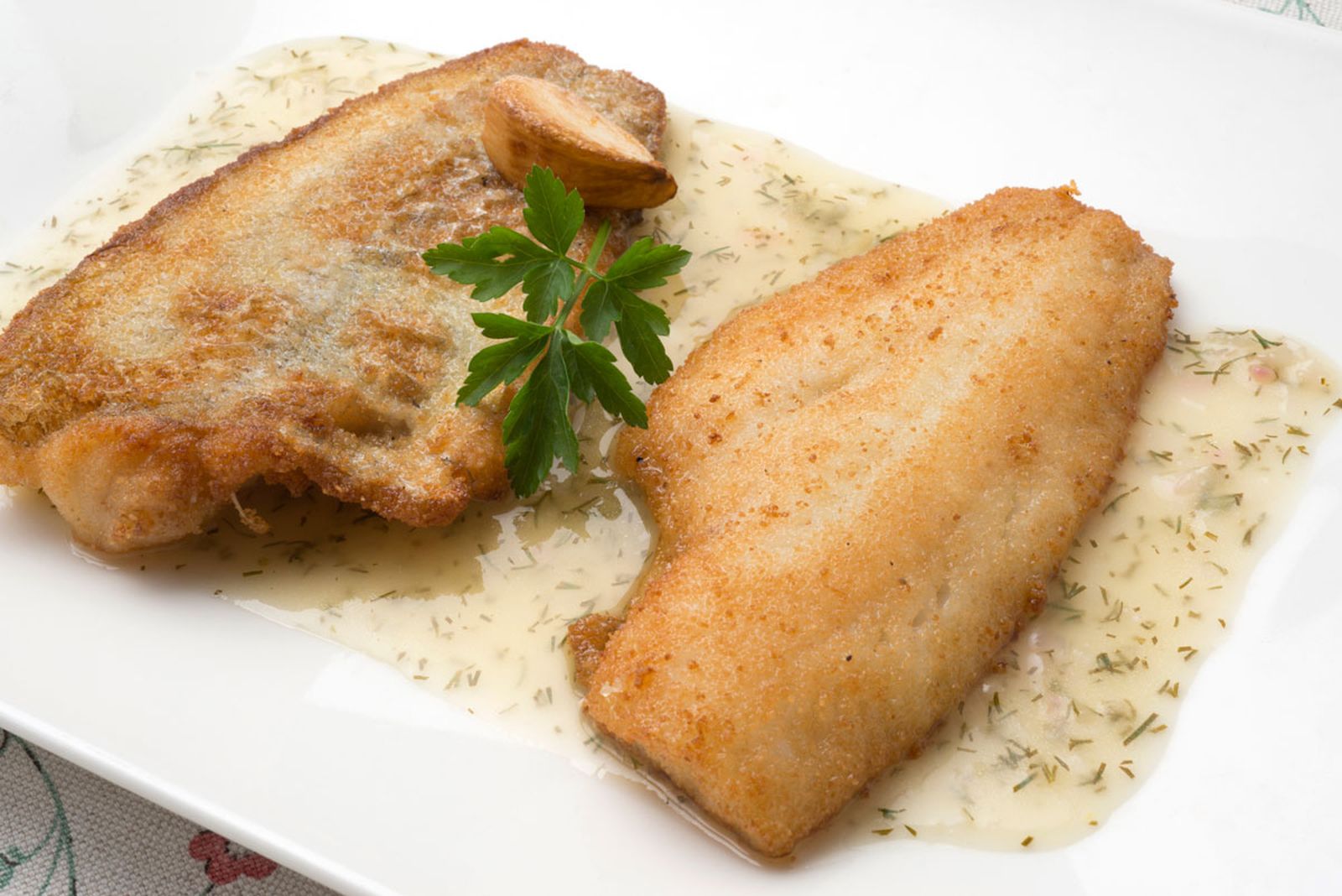 5332 1 Fanecas empanadas con zumo de limón (717) xl