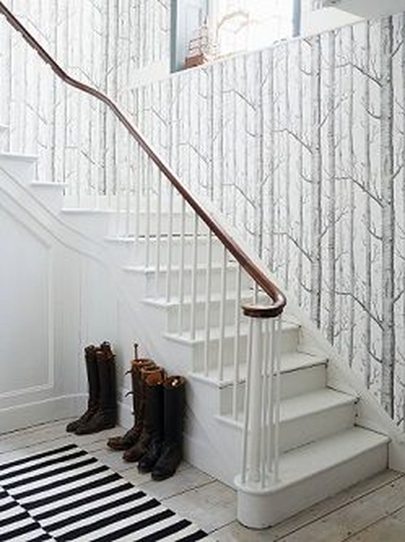 subida escalera papel pintado 2