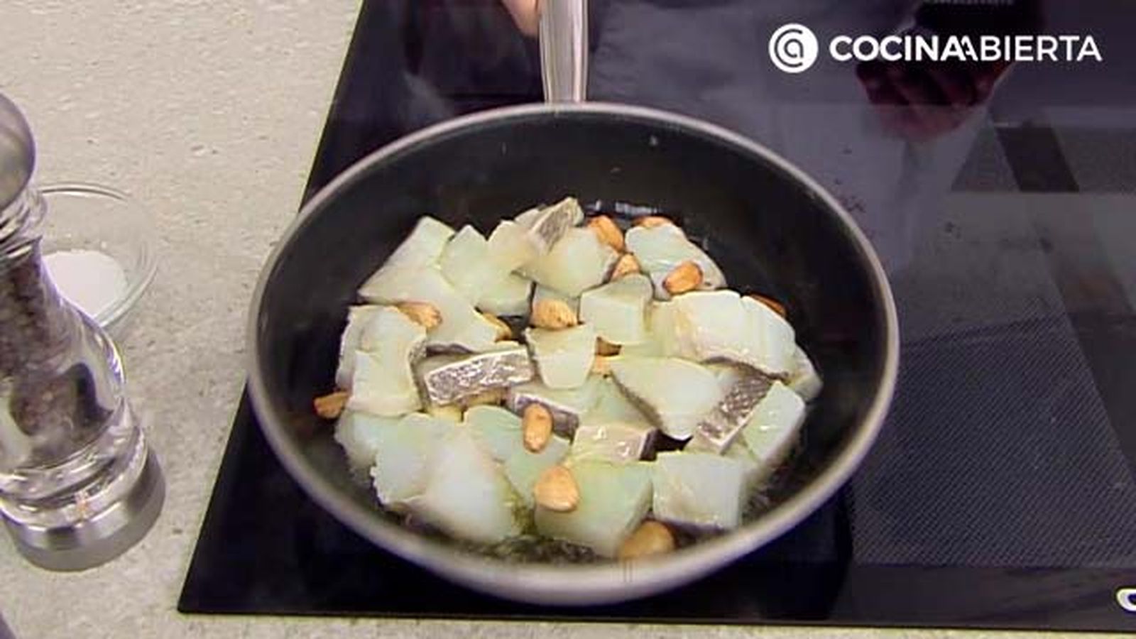 KARL6991 judias bacalao p3