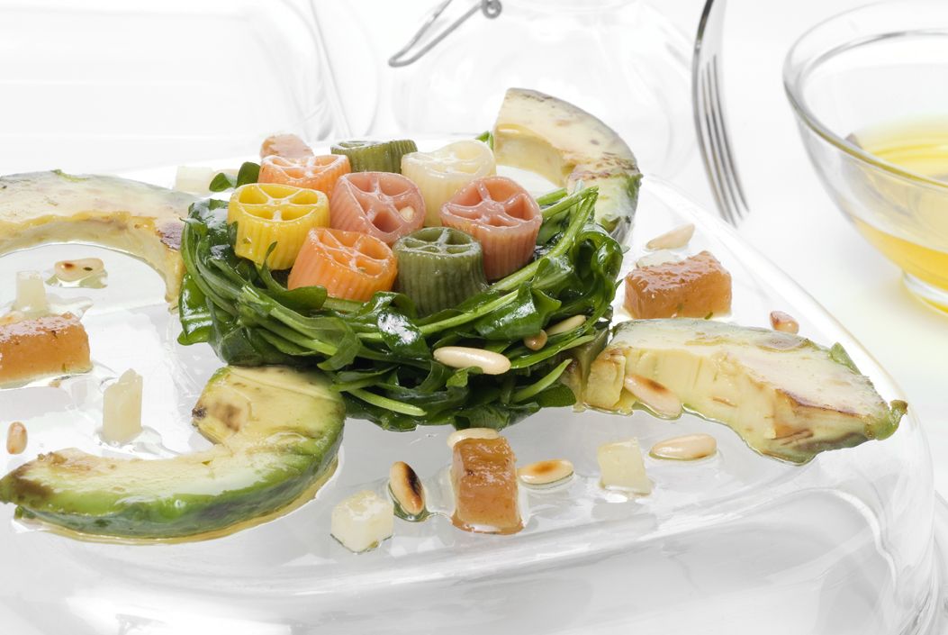 ENSALADA DULCE DE PASTA Y AGUACATE