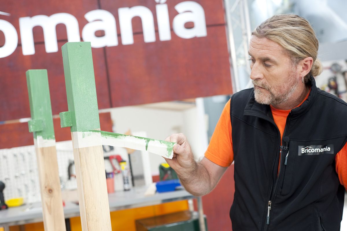 Bricomania 667 Restaurar mesa de trabajo p19