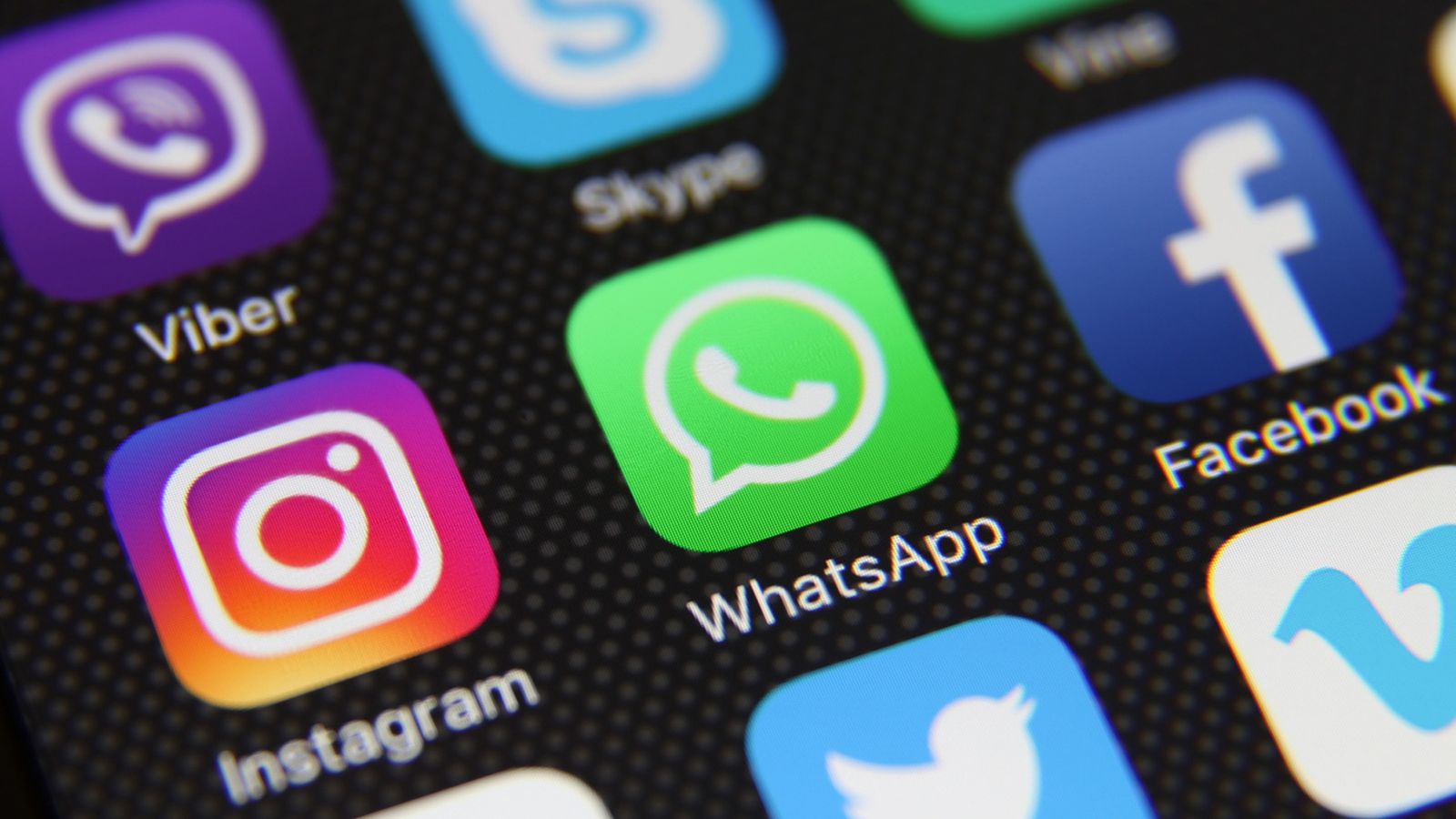 estas son las nuevas condiciones de uso y politica de privacidad que whatsapp compartira con facebook