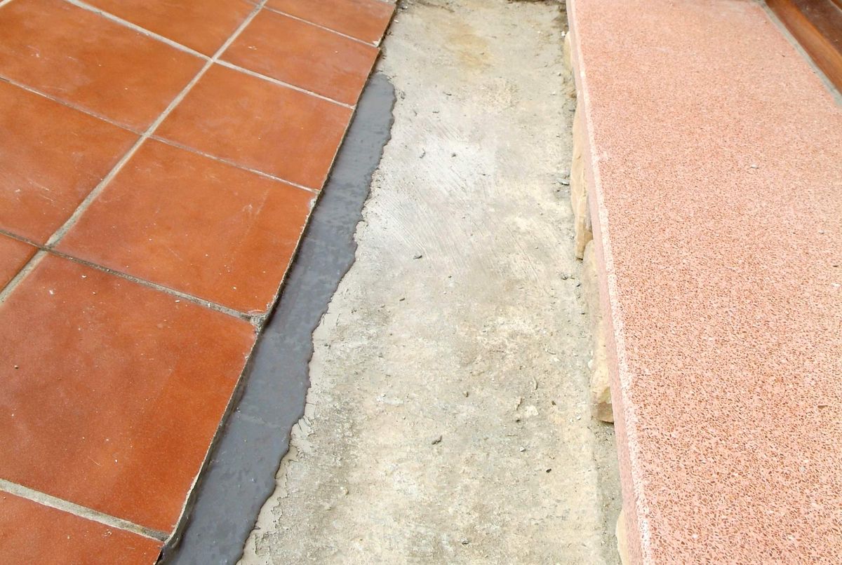 brico 0502 Arreglo de grieta en suelo exterior xl