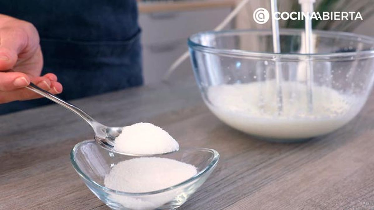 CTIS0862 receta tarta de bizcocho y chocolate paso 2 ca