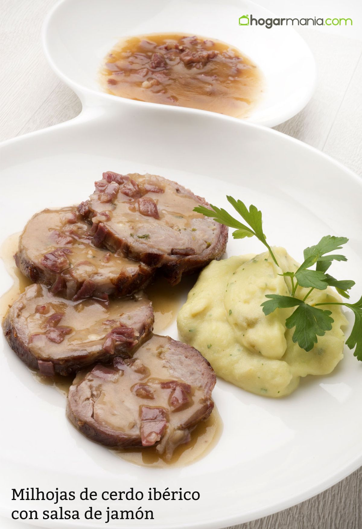 6087 1 Milhojas de cerdo iberico con salsa de jamon vertical xl