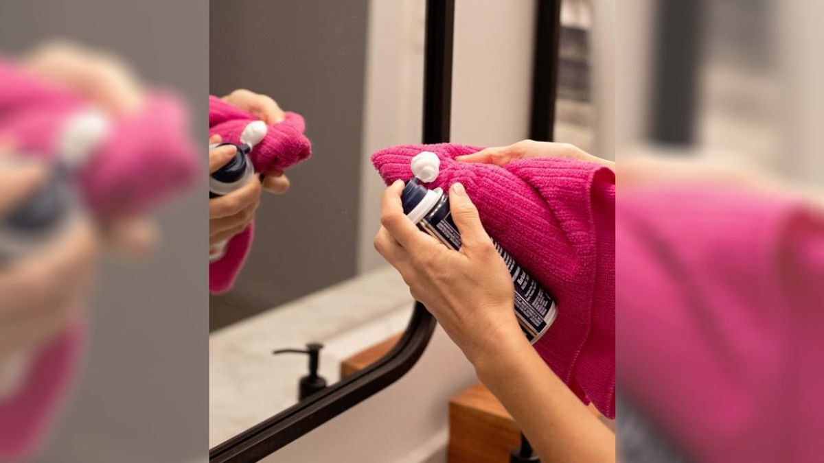 La espuma de afeitar evita que el espejo se empañe cuando te duchas